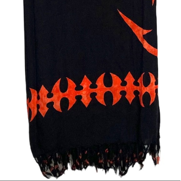 🔥HAND MADE IN INDONESIA 🇮🇩 FIRE / TRIBAL PATTERN BLACK / HOT ORANGE SARONG 🔥 - Picture 9 of 9